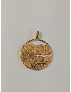 COLGANTE PLATA DORADA CÁCERES 30MM